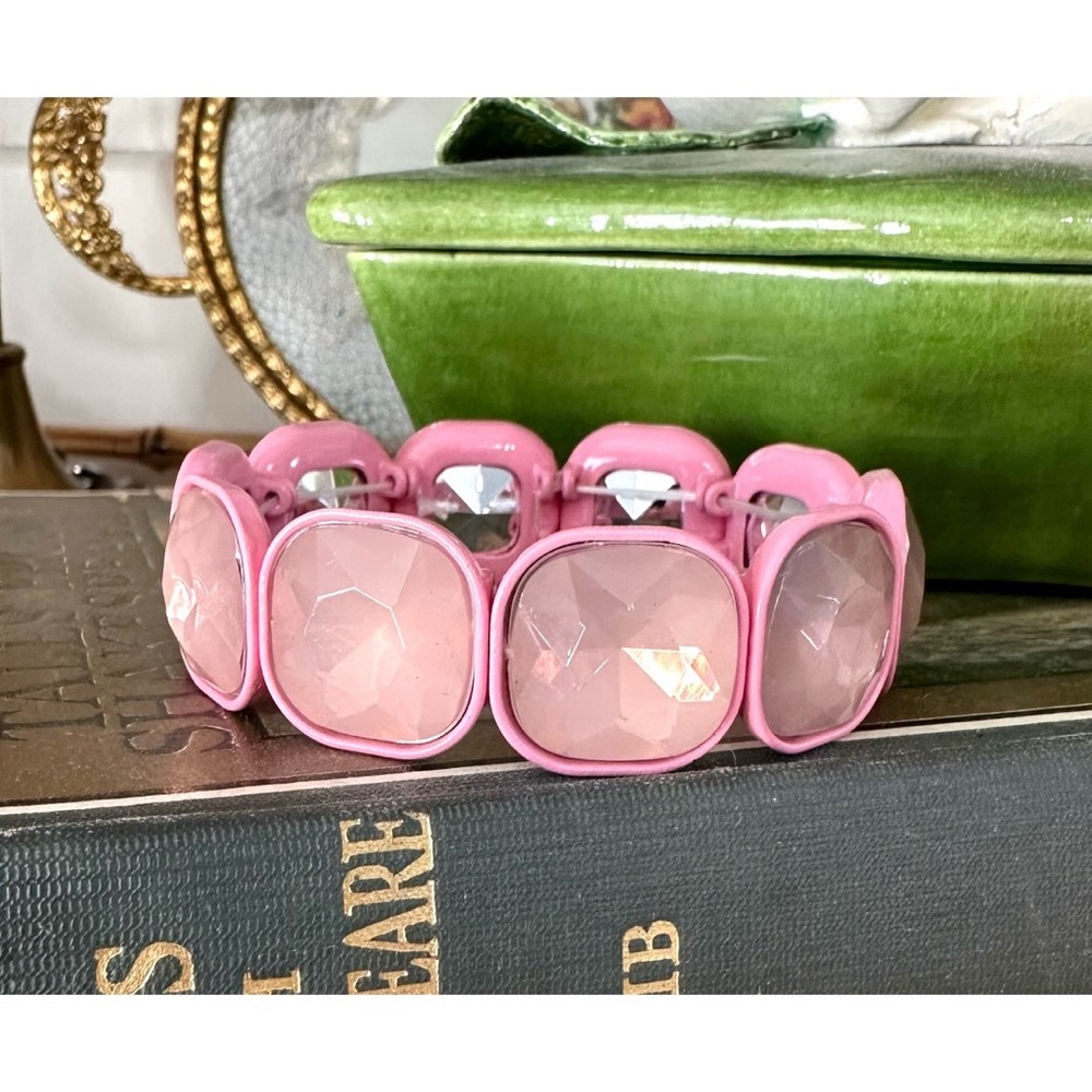 Light Pink Big Crystal Elastic Stretch Bracelet, NEW